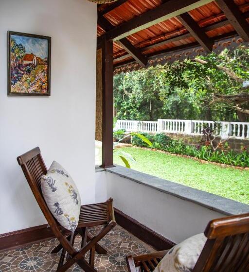 Hotelli Lamrin Ucassaim Goa A 18th Century Portuguese Villa