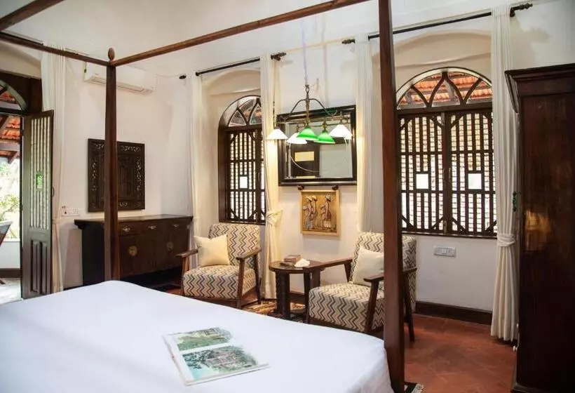 ホテル Lamrin Ucassaim Goa A 18th Century Portuguese Villa