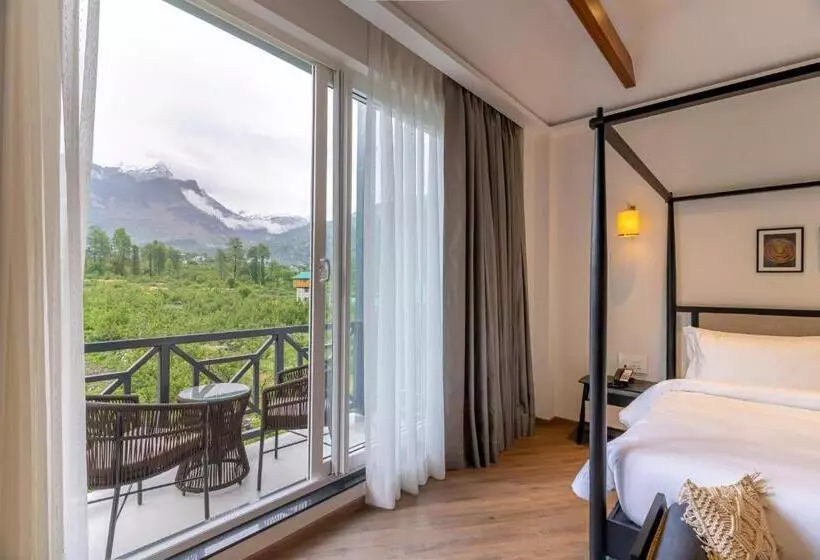 ホテル Nivasana Manali   A Luxury Boutique