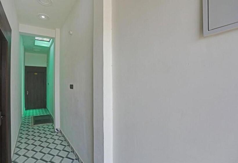 ホテル Oyo Flagship Palacio Inn