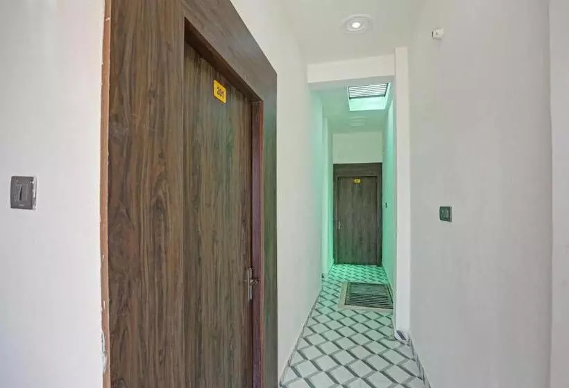 ホテル Oyo Flagship Palacio Inn