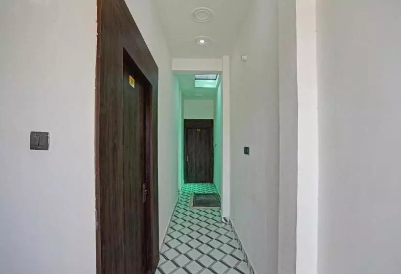 ホテル Oyo Flagship Palacio Inn