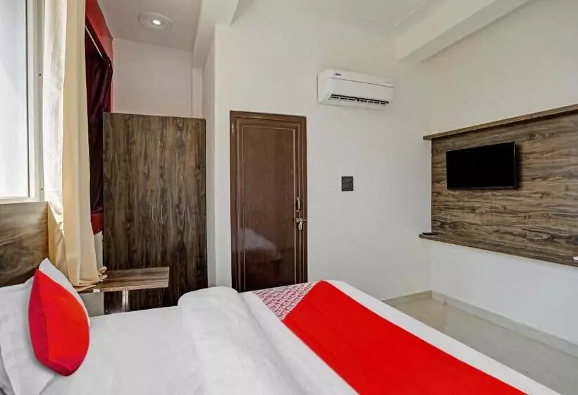 ホテル Oyo Flagship Palacio Inn