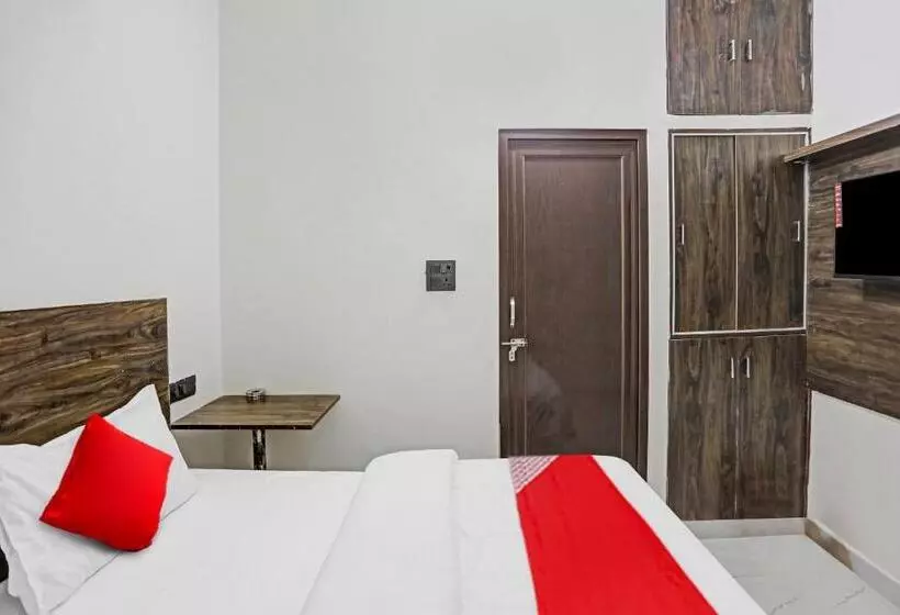 ホテル Oyo Flagship Palacio Inn