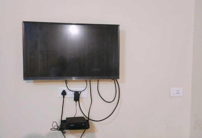 호텔 Oyo Monkey Shanti