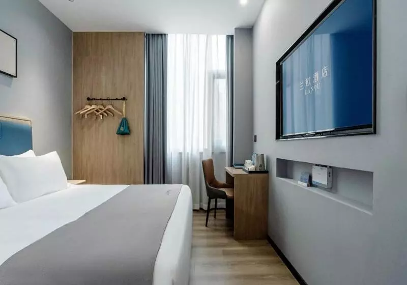 Lanou Hotel Qianjiang High Speed Railway Station Lobster City