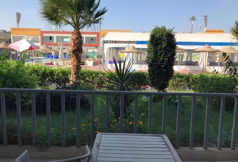 هتل بورتو السخنه ترحب بكم   Aprag Porto Alsokhna