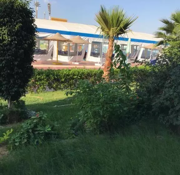 هتل بورتو السخنه ترحب بكم   Aprag Porto Alsokhna