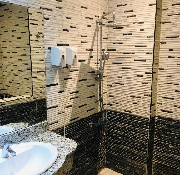 هتل بورتو السخنه ترحب بكم   Aprag Porto Alsokhna