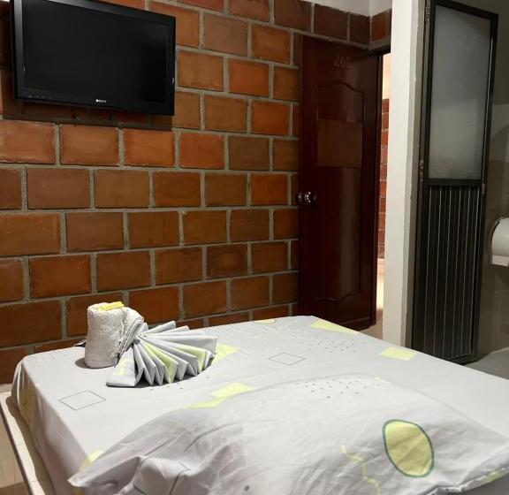 Panzió Hostal El Paraiso