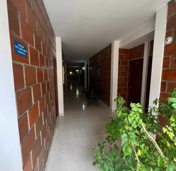 ペンション Hostal El Paraiso