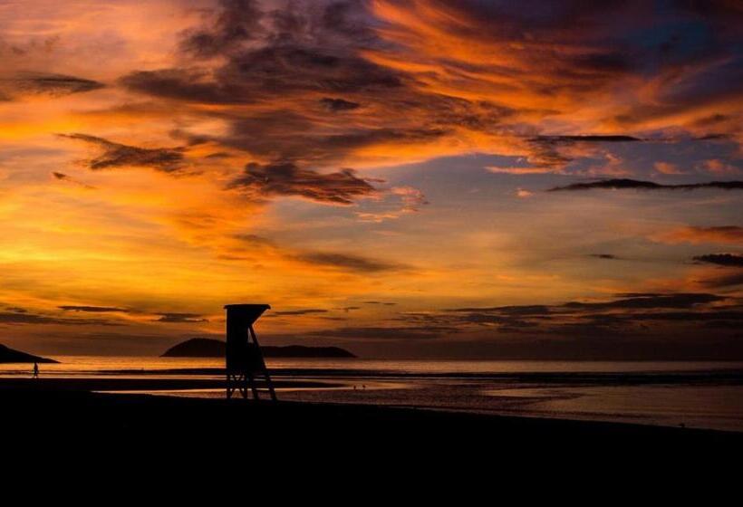 Пансион Tô Na Guarda Hostel