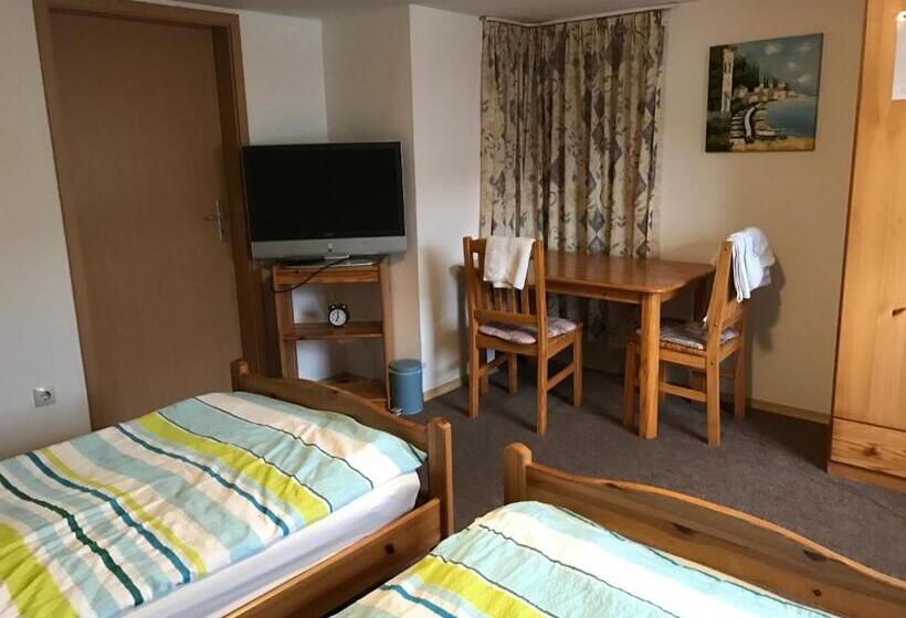 Pension Grüner Baum