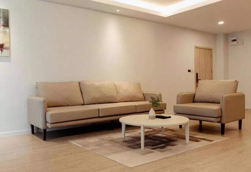 Rus Hotel&convention Ayutthaya