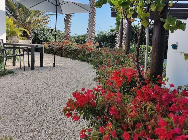 Saint Joris A Tiny Boutique Resort