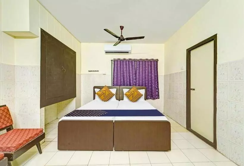 Hotel Chanukya