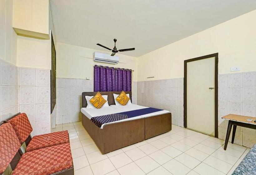 בית מלון כפרי Chanukya