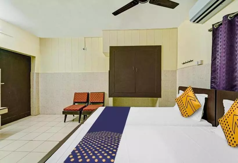 Hotel Chanukya