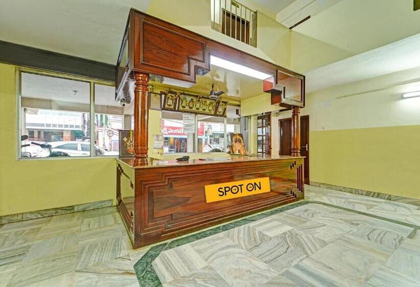 בית מלון כפרי Chanukya