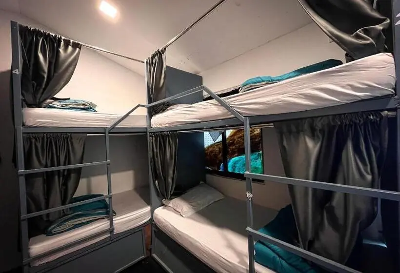 12 Monks Hostel