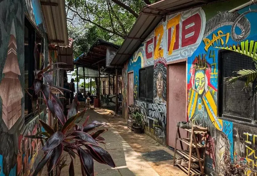 12 Monks Hostel