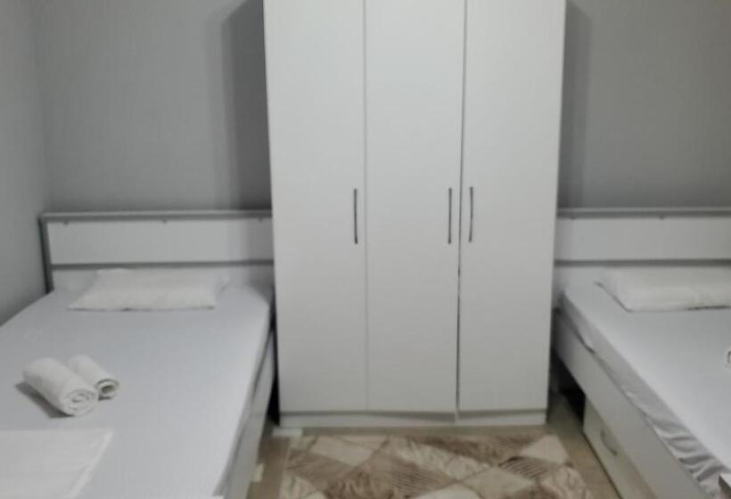 Hospedaria Villa Shqipnia