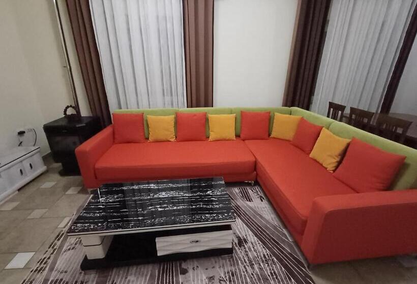 Hospedaria Villa Shqipnia