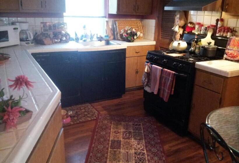 住宿加早餐 European Guesthouse