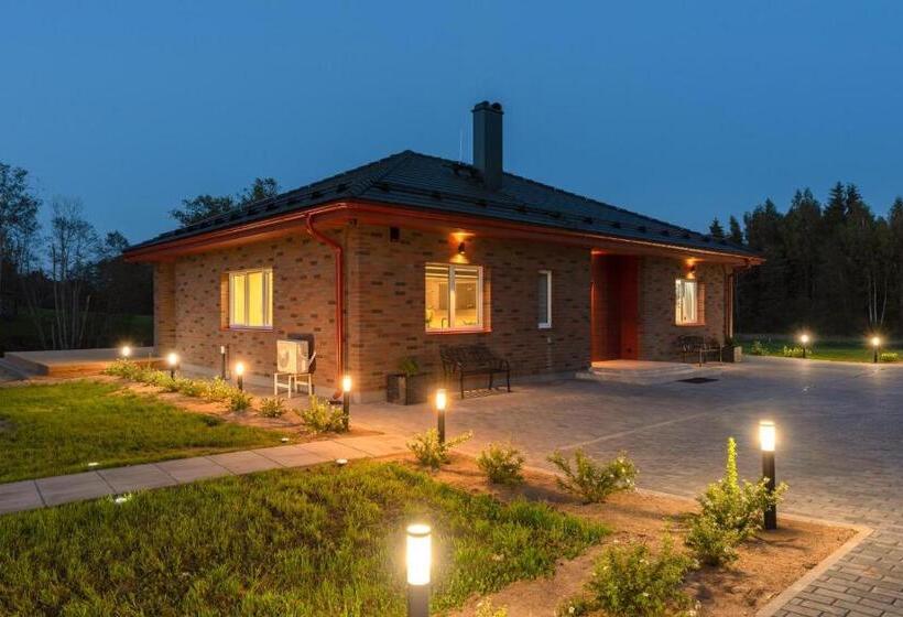 تختخواب و صبحانه Ojakalda Puhkekeskus