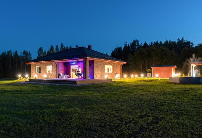 تختخواب و صبحانه Ojakalda Puhkekeskus