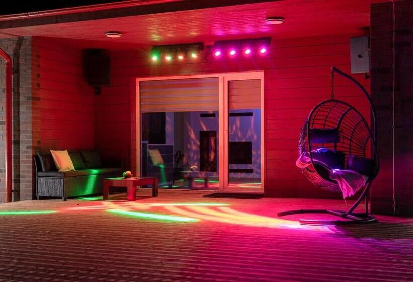 تختخواب و صبحانه Ojakalda Puhkekeskus