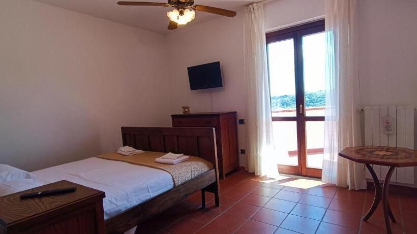 Bed and Breakfast Villa Acrocoro