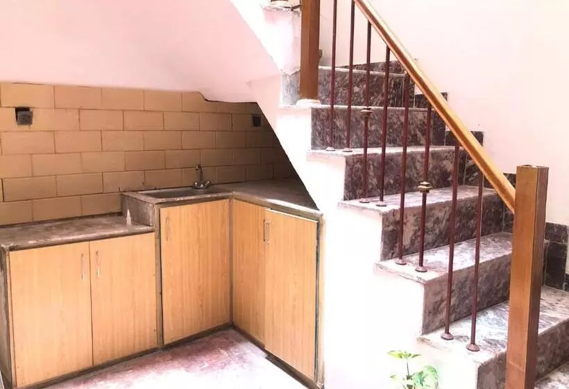 The Hostel Hotel Johar Town Lahore