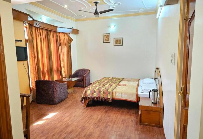 בית מלון כפרי City Heart