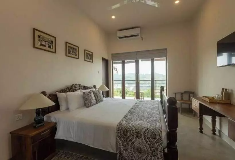 Hotelli Edgar Mansion Kandy