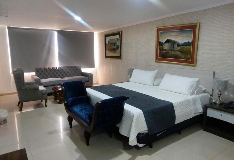 酒店 Ejecutivo Portoviejo