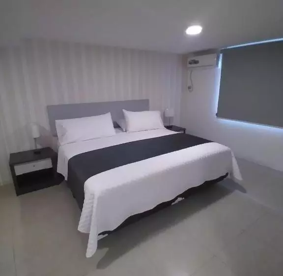 ホテル Ejecutivo Portoviejo