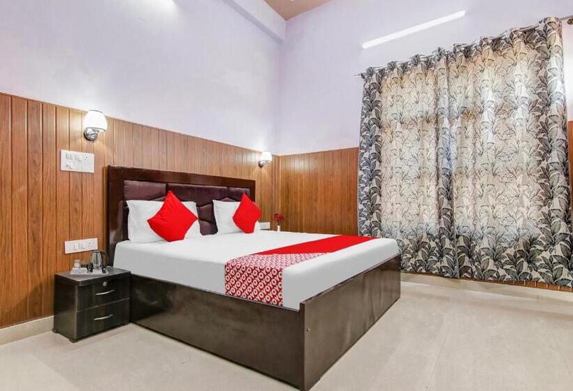 ホテル Flagship Shri Krishna Guest House