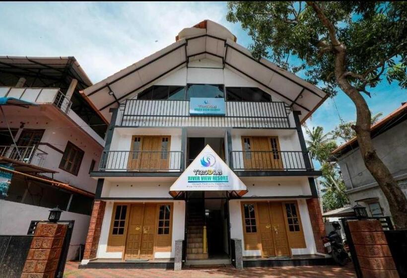 Hotel Oyo River View Resort