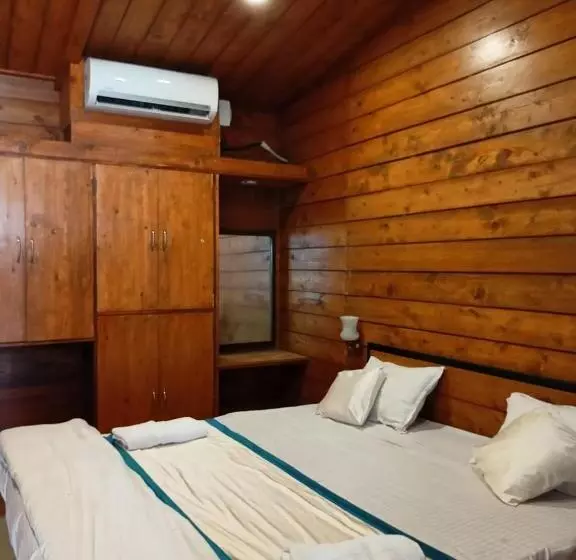 Hotelli Royalstar Resort