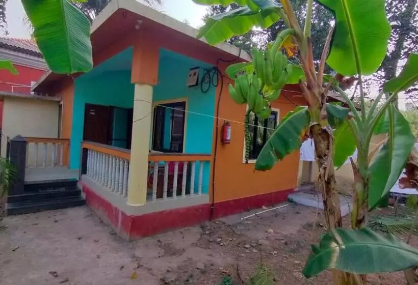 Hotelli Royalstar Resort