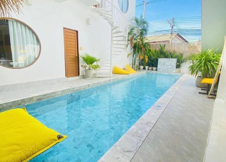 Szálloda Thandara ธันดารา เกาะล้าน