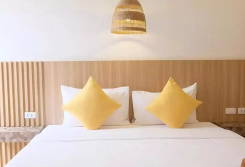 ホテル Thandara ธันดารา เกาะล้าน