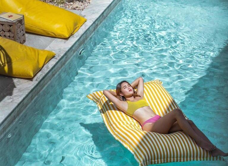 Szálloda Thandara ธันดารา เกาะล้าน