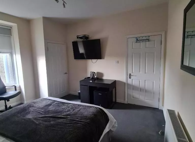 Hotelli The Beath Inn