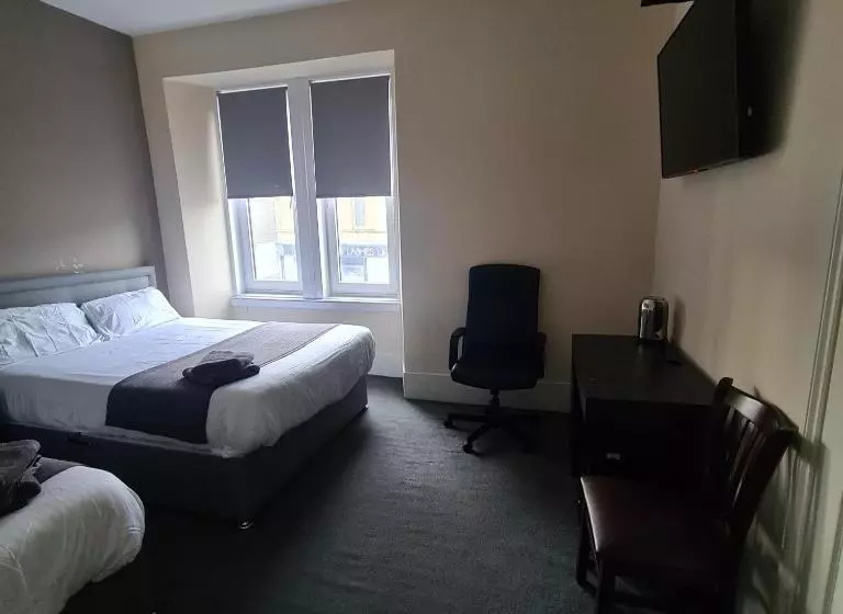 Hotelli The Beath Inn