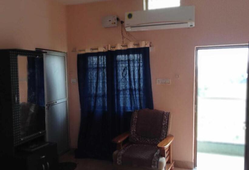 Oyo Bumbum Hotel And Restaurant