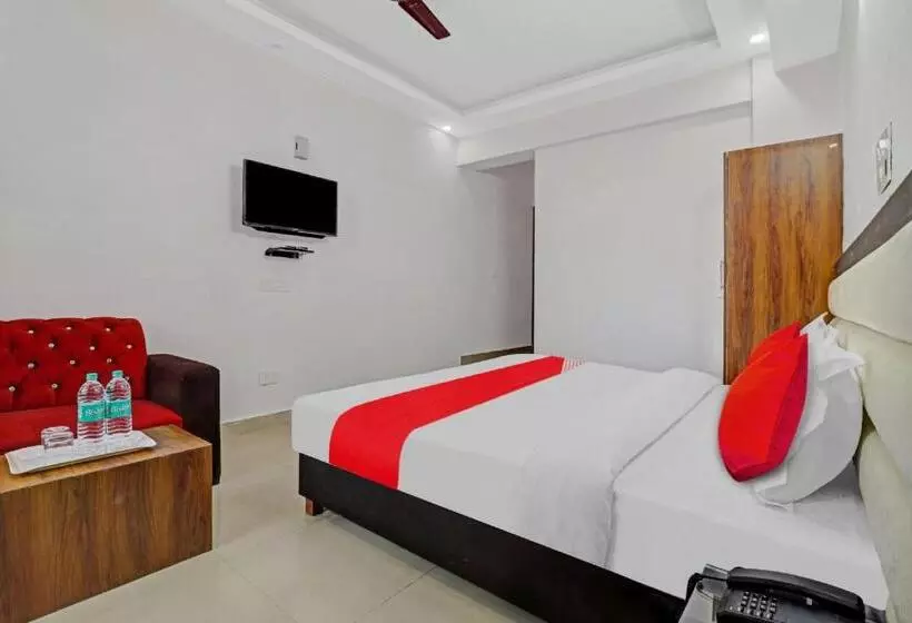 Oyo Flagship Hotel The Elite