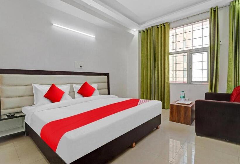 Oyo Flagship Hotel The Elite