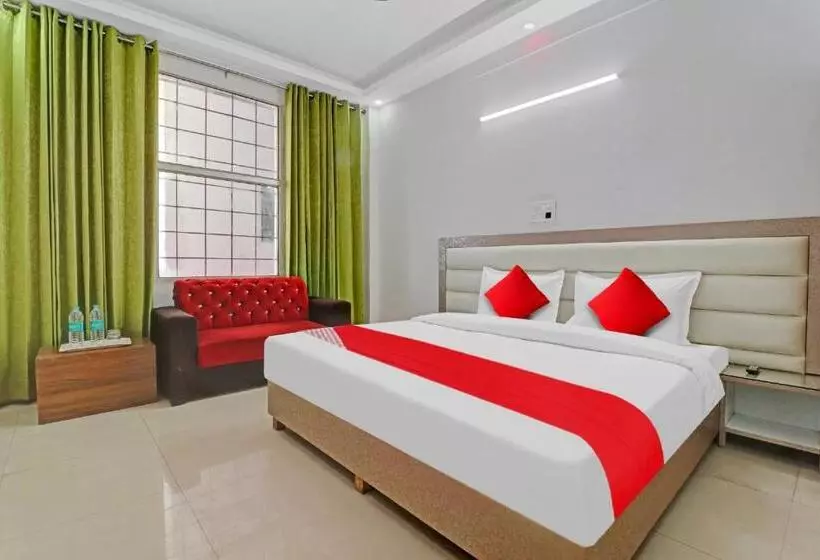 Oyo Flagship Hotel The Elite